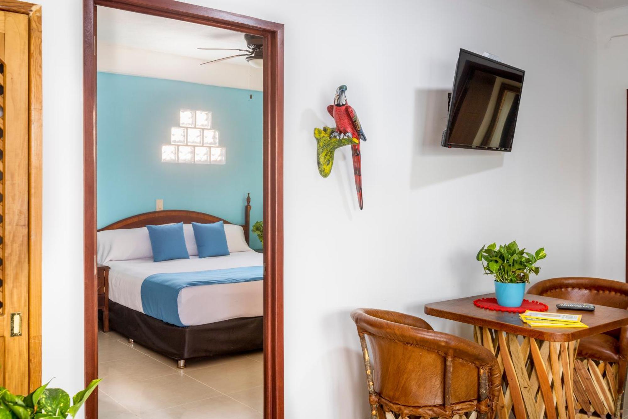 Hotel Pueblito Vallarta Пуерто-Вальярта Екстер'єр фото